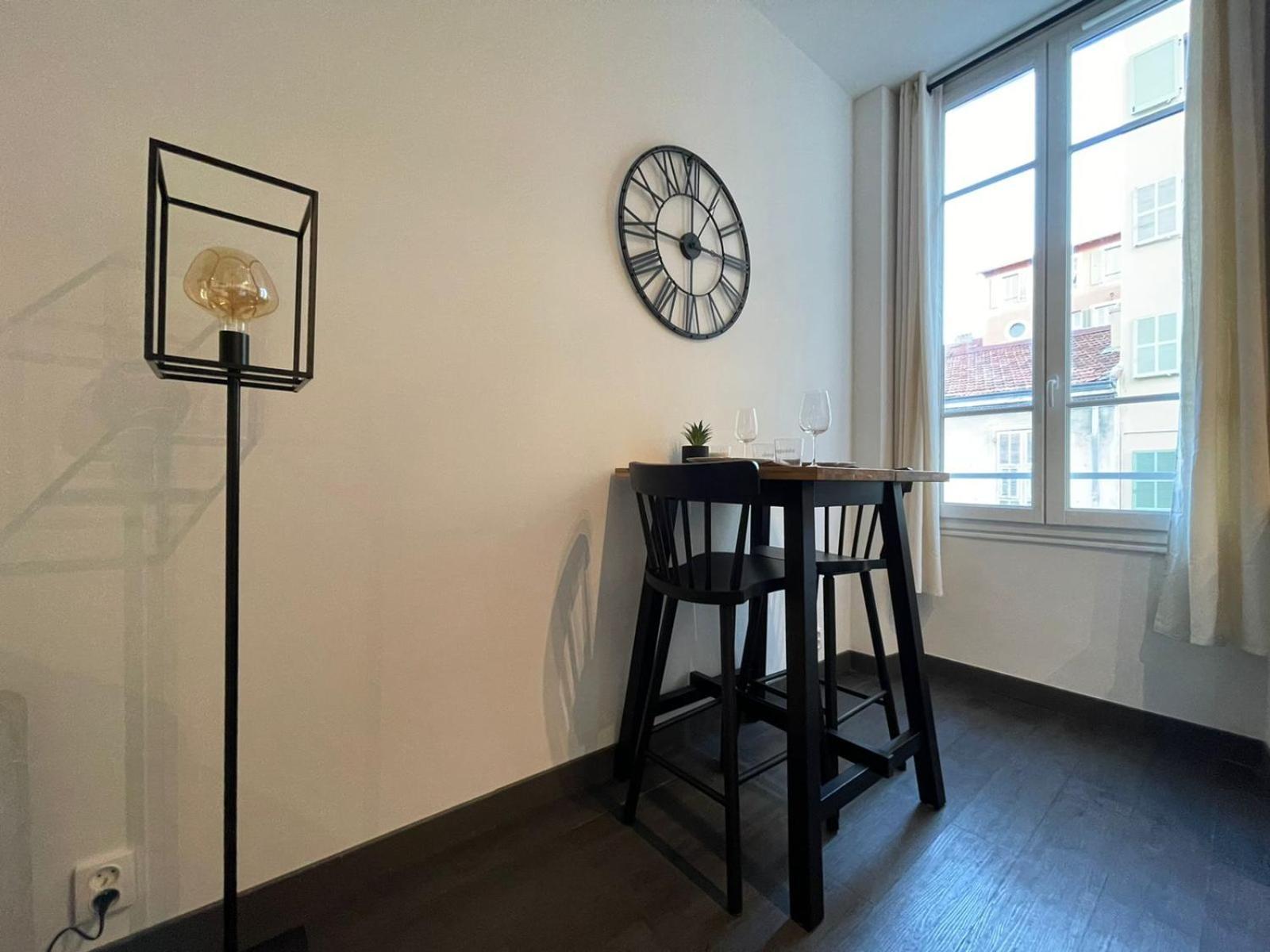 Charmant Studio - Port De Nice Luaran gambar